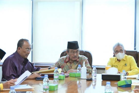 Prof Jimly Bicara di FGD Partai Golkar, Soroti Kondisi Hukum di Indonesia Saat ini - JPNN.COM