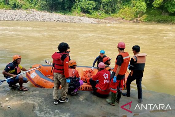 2 Bocah Perempuan Tenggelam di Sungai Cimandiri Sukabumi Ditemukan Meninggal Dunia - JPNN.COM