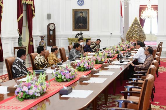 Para Jenderal Penting pada Masa Lalu Temui Jokowi, Nyatakan Sikap soal 2024, Apa Itu? - JPNN.COM
