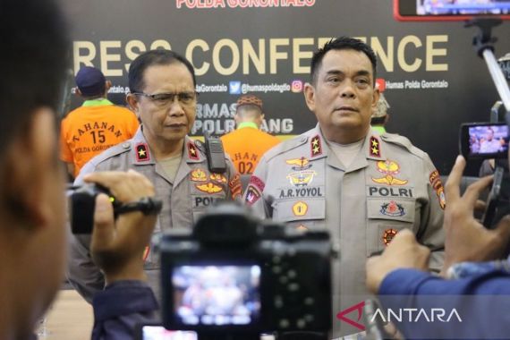 Polisi Tetapkan Mantan Ketua DPRD Kota Gorontalo Tersangka Narkoba - JPNN.COM