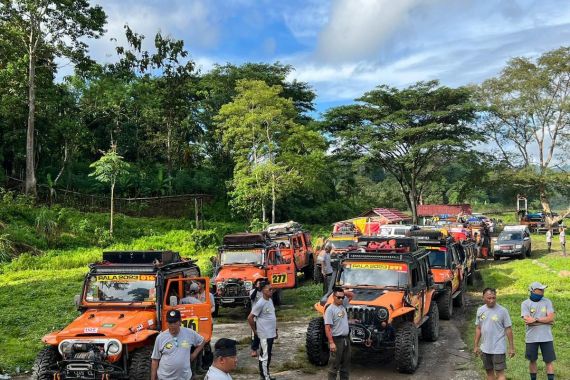 Peserta Indonesia Offroad eXpedition 2023 PALA Sukses Finis di Kalianda Lampung - JPNN.COM