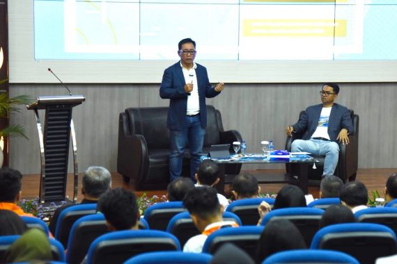 Resep Sukses ala Sis Apik Direktur BNI: Pemimpin Adaptif Kunci di Era Penuh Perubahan - JPNN.COM