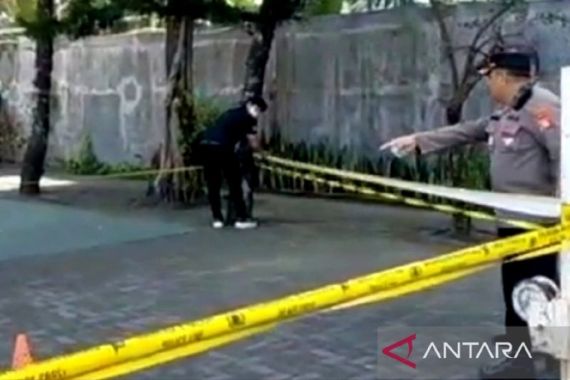 Siswa DSN Diduga Lompat dari Lantai 6 Gedung Sekolah, Polisi Turun Tangan - JPNN.COM
