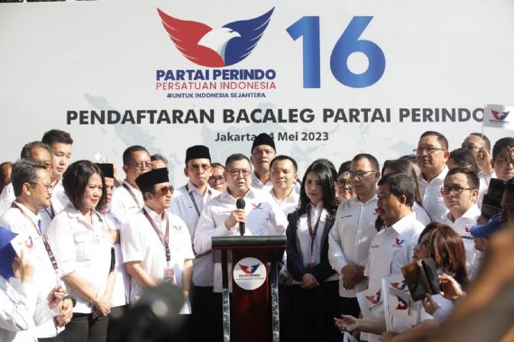 Kesukaan Terhadap Partai Perindo Tembus 4 Besar, Adi Meyakini Karena Hal ini - JPNN.COM