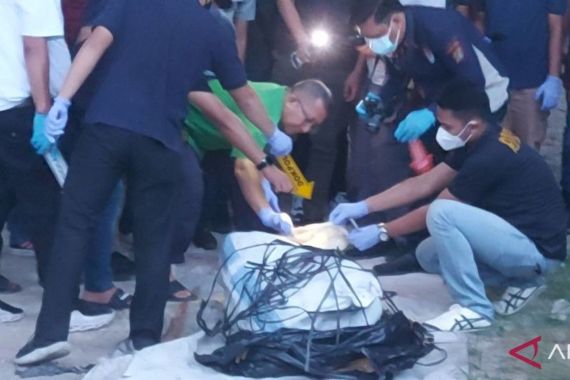 Kasus Pembunuhan di Kolong Tol Cibici, Polisi: Pelaku Diduga Orang Dekat Korban - JPNN.COM