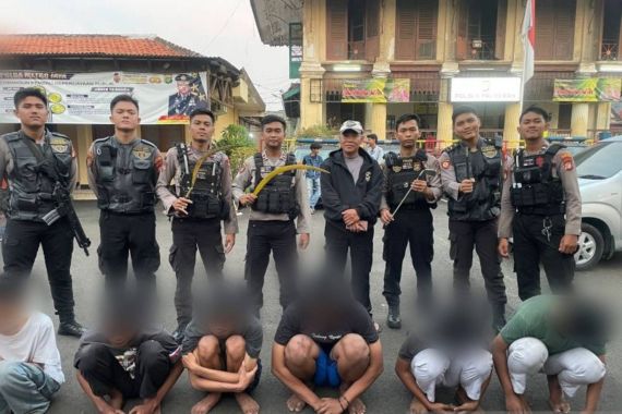 Polisi Tangkap Remaja Pelaku Tawuran di Palmerah Jakarta Barat - JPNN.COM