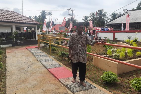 Mandeh Sima Lebih Memilih Senam di Taman Lansia Ketimbang Berladang - JPNN.COM