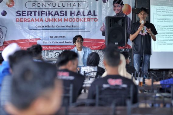 GMC Adakan Penyuluhan Sertifikasi Halal dan Dampingi UMKM di Mojokerto - JPNN.COM