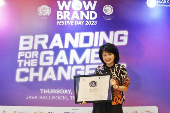 BCA Life Raih Penghargaan Indonesia WOW Brand 2023 - JPNN.COM