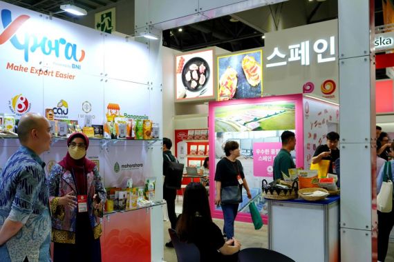 BNI Berangkatkan 15 UMKM F&B Lokal Ikuti Seoul Food & Hotel 2023 di Korea Selatan - JPNN.COM