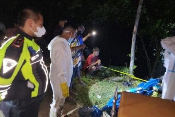 Heboh Penemuan Mayat Wanita di Kampar, Polisi Ungkap Fakta Ini - JPNN.COM