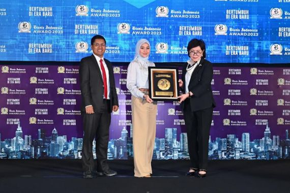 Pertahankan Kinerja Positif, SIG Raih Bisnis Indonesia Award 2023 - JPNN.COM