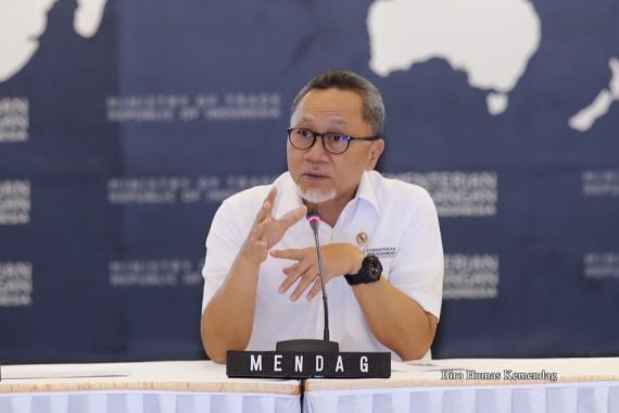 Mendag Zulkifli Hasan Sebut Indonesia Akan Meluncurkan Ekspor CPO Melalui Bursa Berjangka - JPNN.COM