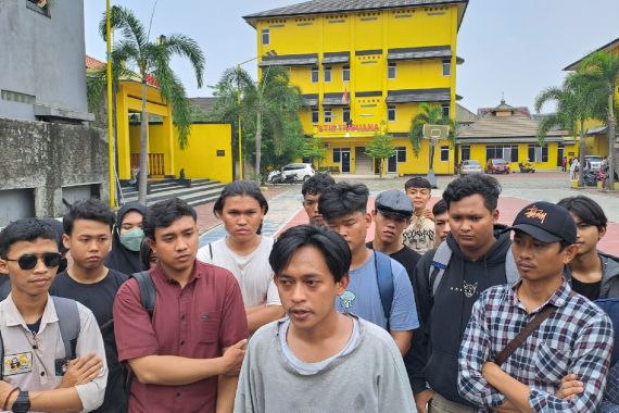 Izin STIE Tribuana Bekasi Dicabut, Mahasiswanya Dipersulit Urus Pindah Kampus - JPNN.COM