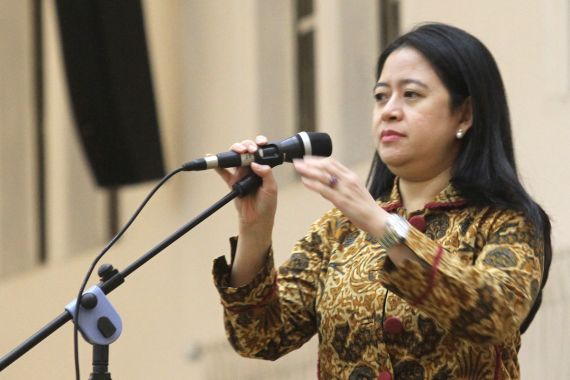 Pidato di Sidang Paripurna yang Dihadiri Jokowi, Puan Ungkit Kerja DPR - JPNN.COM