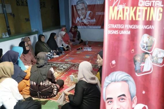 Muslimah Ganjar Pranowo Memfasilitasi Pelatihan Digital Marketing bagi Pelaku UMKM di Jaktim - JPNN.COM