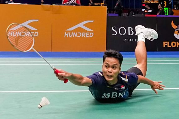 Singapore Open 2023: Gebuk Anders Antonsen, Ginting Pertahankan Gelar - JPNN.COM