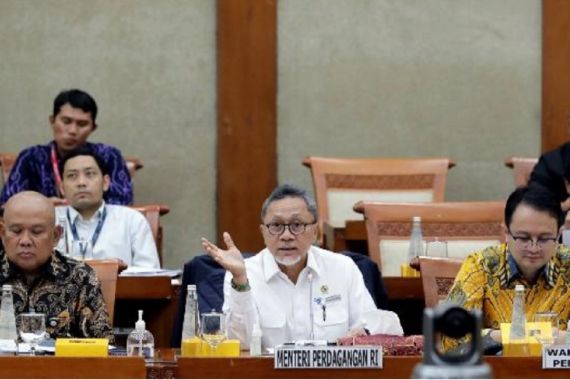 Mendag Zulhas: Saya Apresiasi Komisi VI DPR yang Lakukan Pendalaman Protokol Perubahan - JPNN.COM