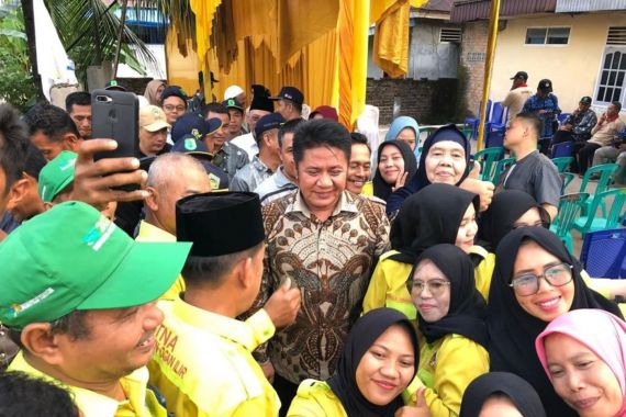 Herman Deru Persembahkan Penghargaan Adhi Bhakti Maha Utama untuk Petani-Nelayan Sumsel - JPNN.COM