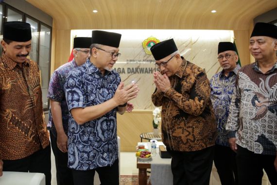 Mendag Zulhas dan LDII Sepakat Gaungkan Pemilu Damai dan Bangkitkan Kejayaan UMKM - JPNN.COM