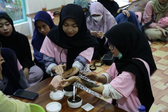 Srikandi Ganjar Gelar Workshop Untuk Tambah Keterampilan Perempuan Milenial di Bantul - JPNN.COM