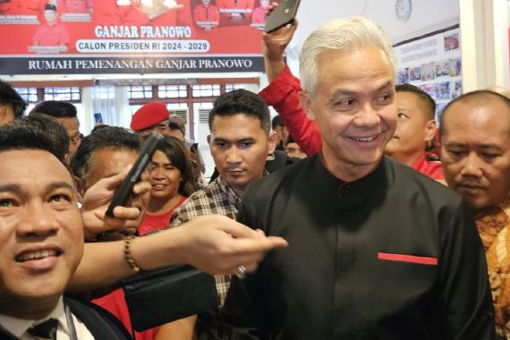 Ganjar Pranowo Meminta Sukarelawan di Sumut Melakukan Ini - JPNN.COM