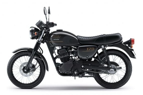 Kawasaki W175 dengan Konsep Black Style, Perpaduan Warna Hitam dan Emas - JPNN.COM