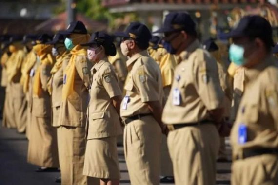 445 PPPK Kota Ambon Terima SK, Bodewin Wattimena Berharap Begini - JPNN.COM