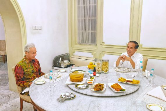 Arah Dukungan Jokowi Makin Jelas Setelah Makan Berdua dengan Ganjar - JPNN.COM