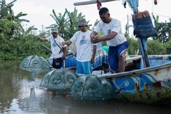 KNP Dukung Ganjar Ajarkan Pengelolaan Tambak Udang kepada Nelayan Lampung - JPNN.COM