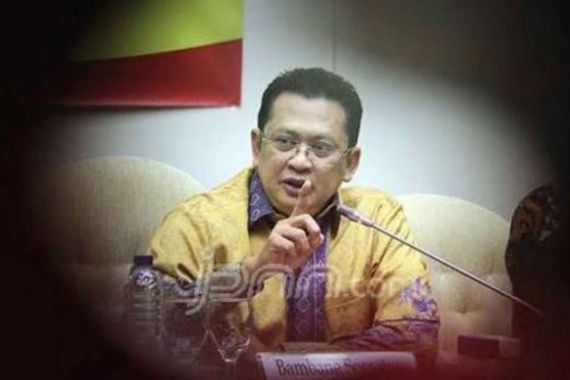 Konstitusi Indonesia Memang Mengakui Keberadaan Masyarakat Hukum Adat, Tetapi.. - JPNN.COM