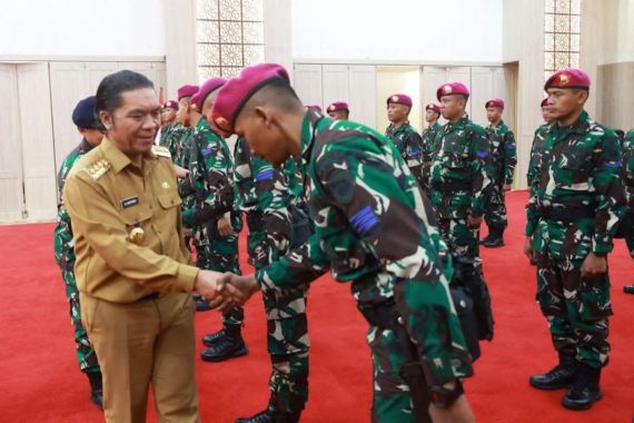 33 Personel Marinir TNI AL Mengamankan Pulau Deli di Banten - JPNN.COM