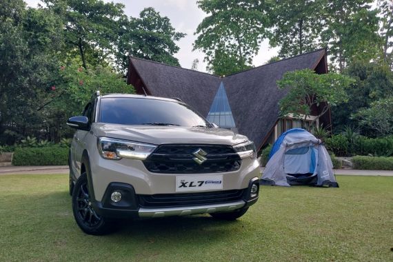 Penjualan Suzuki Moncer, New XL7 Hybrid Jadi Primadona - JPNN.COM