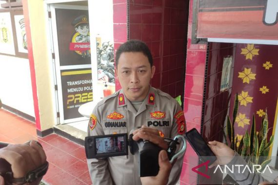 Anak Aniaya Ibu di Palembang, Kompol Ginanjar Ungkap Fakta Begini, Astagfirullah - JPNN.COM