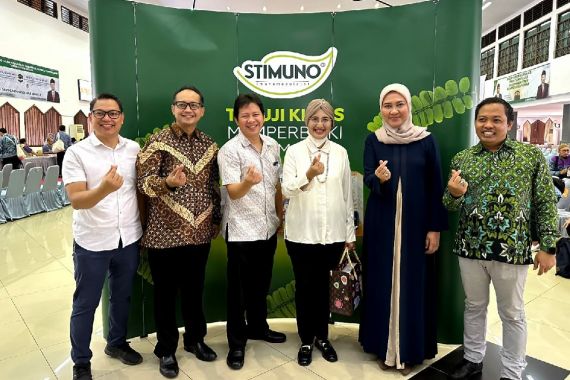Jemaah Calhaj Indonesia Gunakan Stimuno, Teruji Klinis Tingkatkan Daya Tahan Tubuh - JPNN.COM
