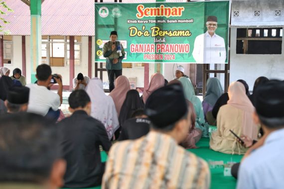 Santri Dukung Ganjar Gelar Doa Bersama dan Bedah Kitab TGH Shaleh Hambali - JPNN.COM