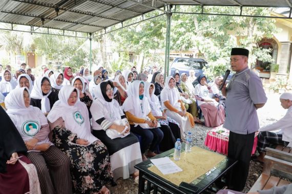 TGS Ganjar Cegah Stunting Melalui Pendekatan Islami kepada Kaum Ibu - JPNN.COM