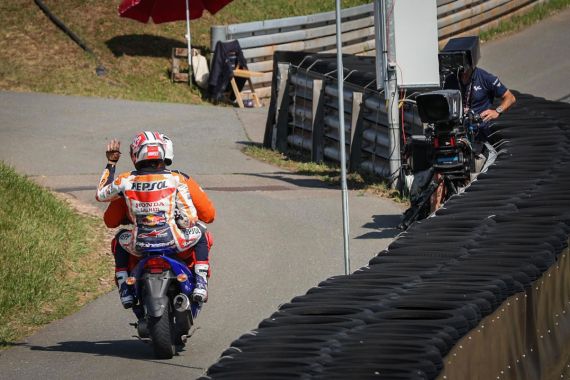 Marc Marquez Mendadak Mundur dari MotoGP Jerman - JPNN.COM