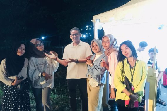 UMKM Sahabat Sandi Meriahkan Pikataka Fest dan Bagikan Gerobak Gratis - JPNN.COM