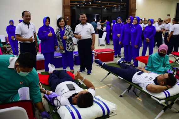 Peringati Hari Hidrografi Dunia Ke-102, TNI AL Gelar Donor Darah - JPNN.COM