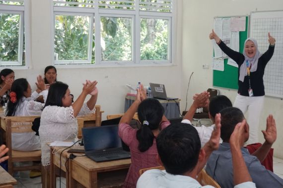 EF Kids & Teens Indonesia Beri Program Pelatihan Bahasa Inggris di Wilayah DPSP - JPNN.COM