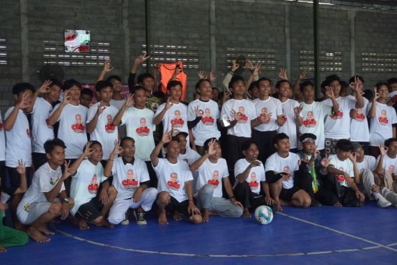 Orang Muda Ganjar Gelar Kompetisi Futsal dan Beri Edukasi Soal Politik di Kulonprogo - JPNN.COM