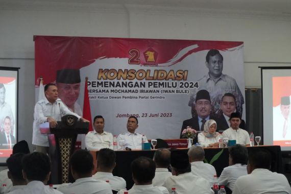 Iwan Bule Ingatkan Kader Gerindra Jatim Jangan Sampai Terpecah-belah - JPNN.COM