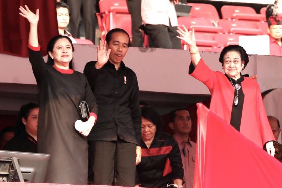 Pidato Lengkap Presiden Jokowi di Puncak Peringatan Bulan Bung Karno - JPNN.COM