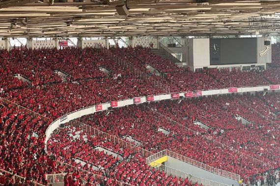 PDIP Memerahkan Stadion GBK pada Puncak Peringatan Bulan Bung Karno - JPNN.COM
