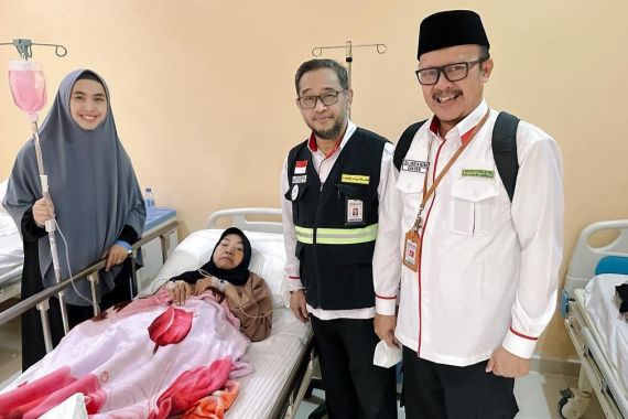 Kondisi Sang Ibu Makin Membaik, Oki Setiana Dewi: Sudah Bisa Berkomunikasi - JPNN.COM