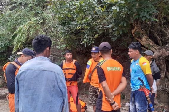 Hilang Tenggelam di Lokasi Wisata Sumba Timur, Seorang Remaja Ditemukan Sudah Meninggal - JPNN.COM