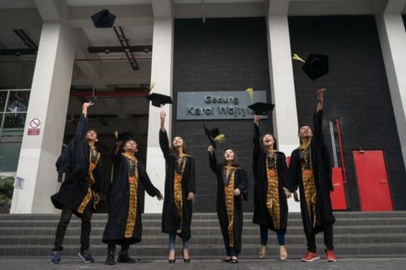 Selamat! Unika Atma Jaya Masuk di QS World University Rankings 2024 - JPNN.COM