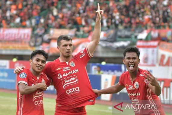 Kabar Terkini Kondisi Dua Pemain Persija Ondrej Kudela dan Dony Tri - JPNN.COM