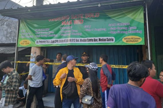 Pedagang Sate di Bekasi Ditemukan Tewas Bersimbah Darah, Polisi Sudah Bergerak - JPNN.COM